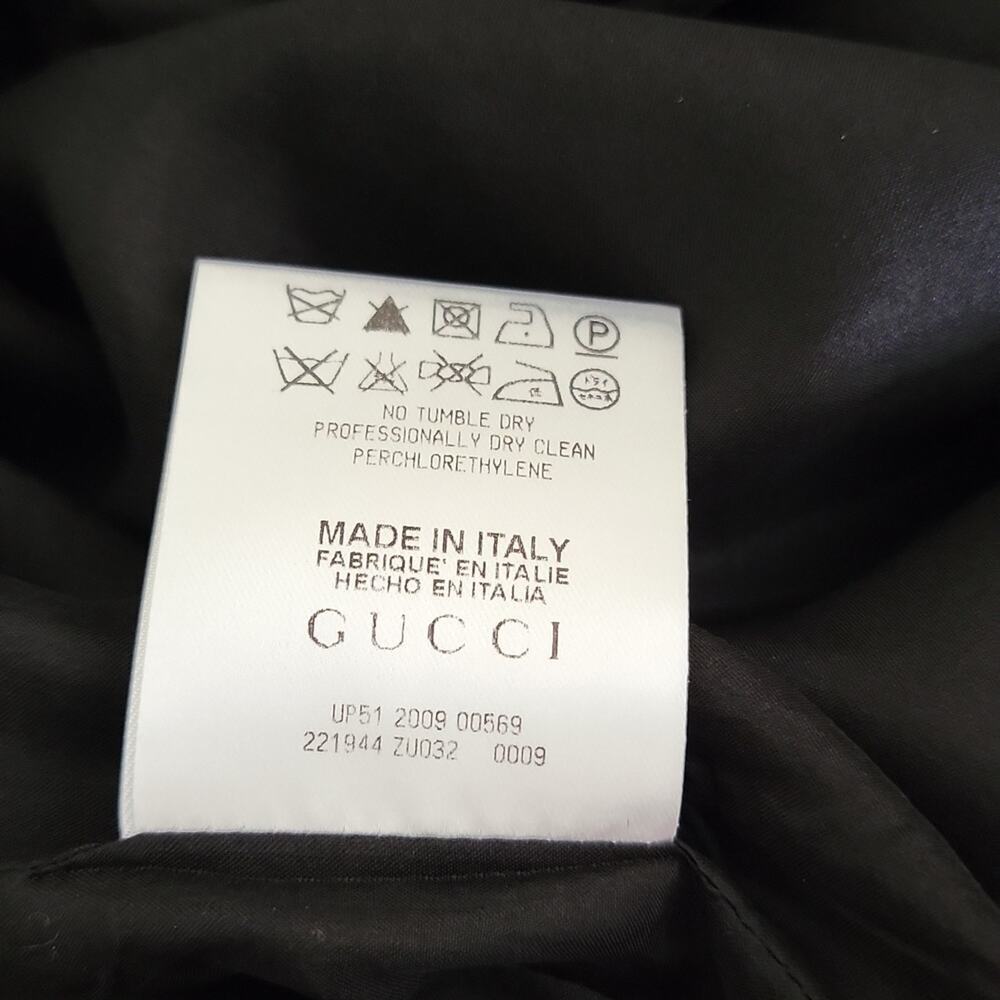 Authentic Gucci Size 44 Chic Modern Dress - Picture 7 of 8